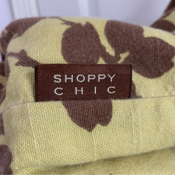 Reversible Floral/Striped Tote - Picture 6 of 9